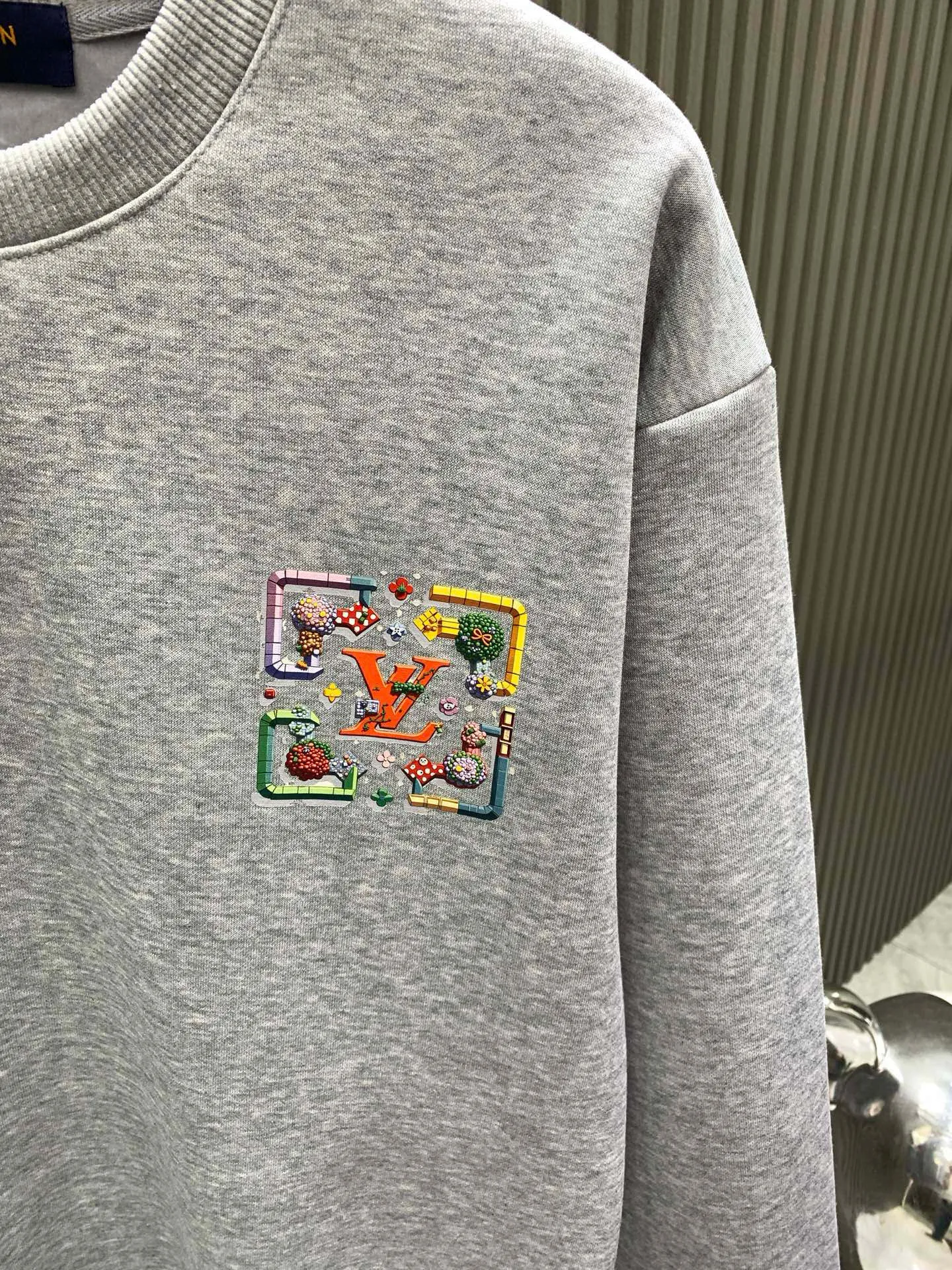 🅿️250 gray